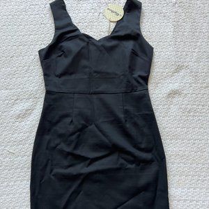ALYTHEA Black Dress - Size L